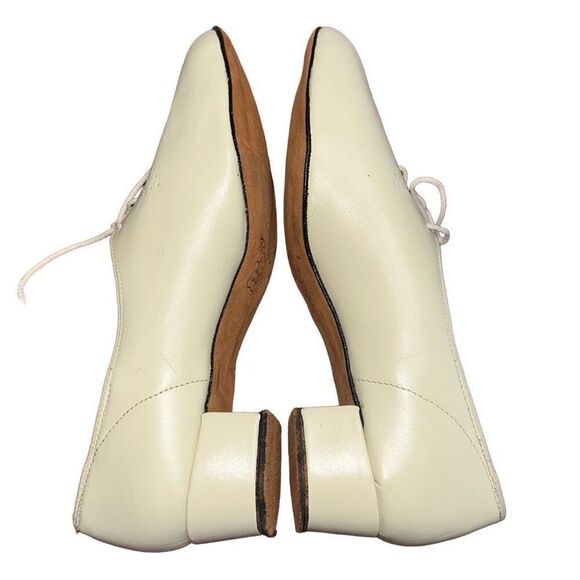 Tictactoe 80’s Dance shoes size 10.5 wide  in khaki/ Bone color. - Picture 6 of 8